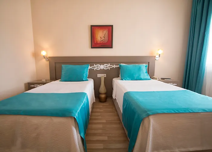 Hotell Sky Nova & 3*