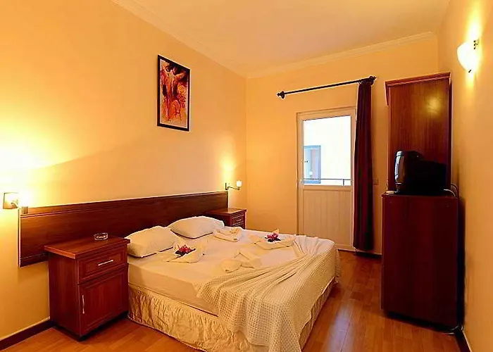 Hotell Sky Nova & 3*