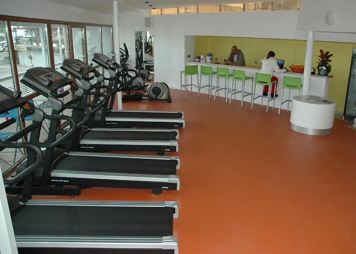 Hotell Sky Nova & 3*