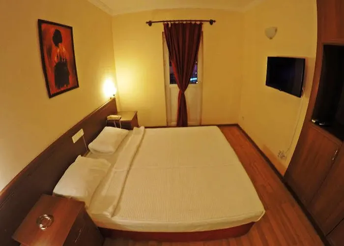 Hotell Sky Nova & 3*