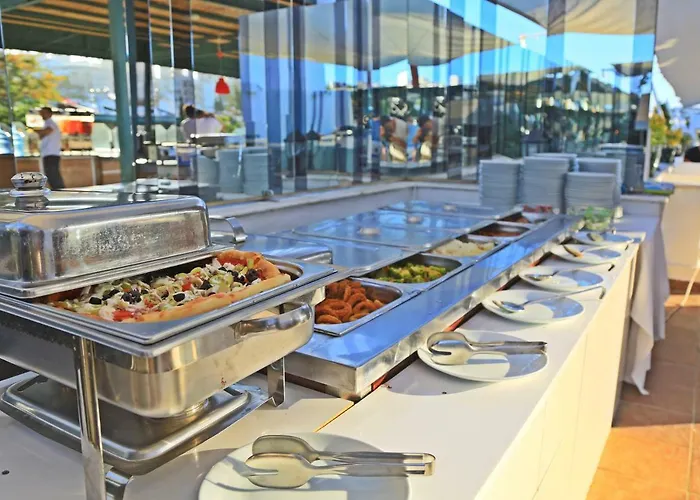 Hotell Sky Nova &