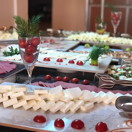 Ξενοδοχείο Sky Nova & 3*