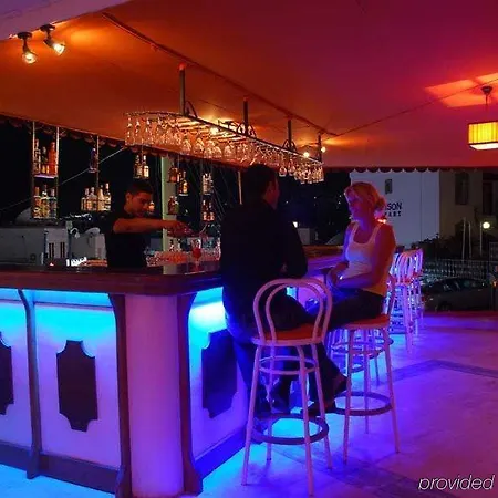 Otel Sky Nova &