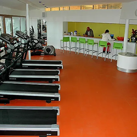 Sky Nova & Ξενοδοχείο 3*