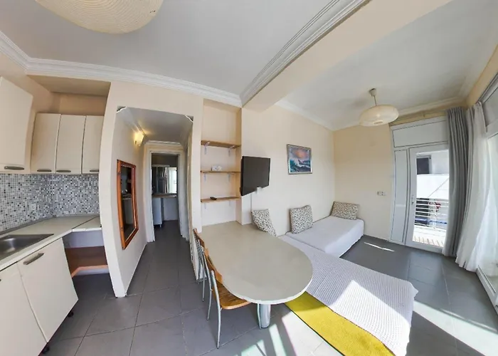 Sky Nova & Hotel 3*
